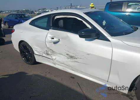 2022 BMW 430I xDrive z USA, uszkodzony, nr VIN WBA73AP0XNCK93197